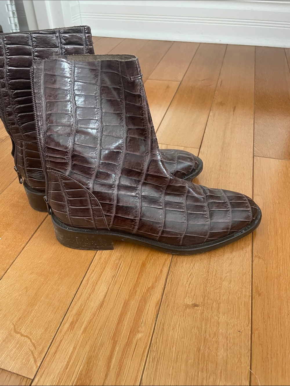 L'INTERVALLE Dark Brown Croc-Embossed Leather Ankle Boots